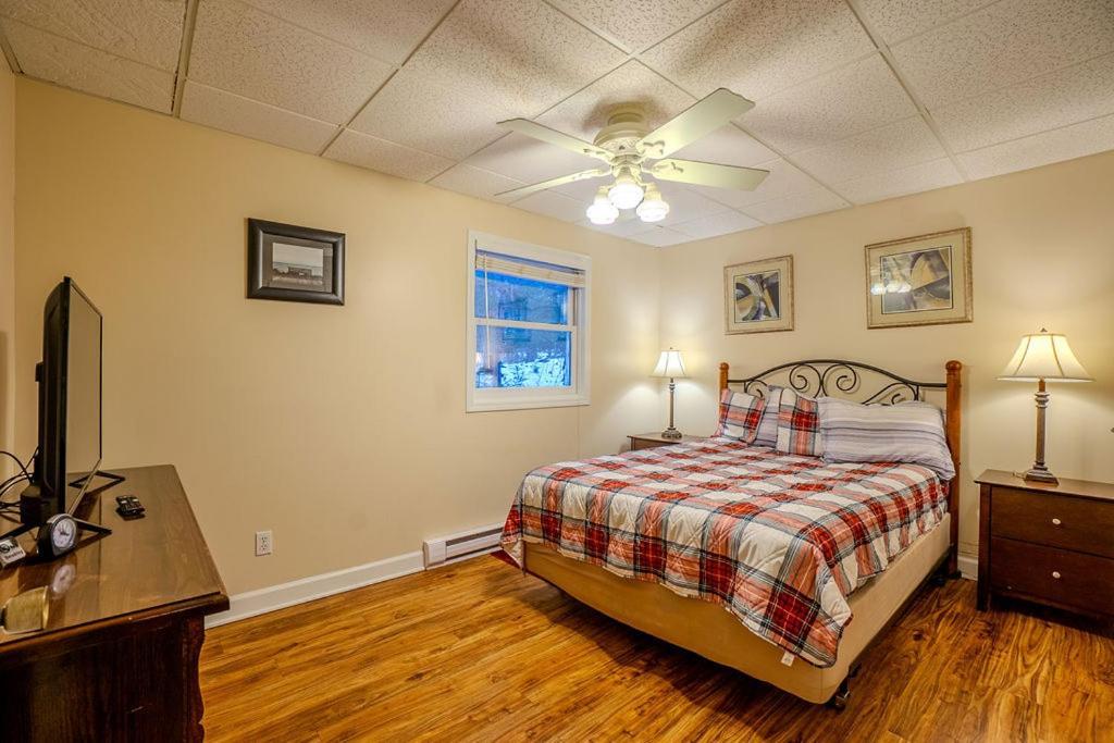 Hidden Gem, 3 Bed Cozy Condo - Dogs Welcomed ベイフィールド エクステリア 写真